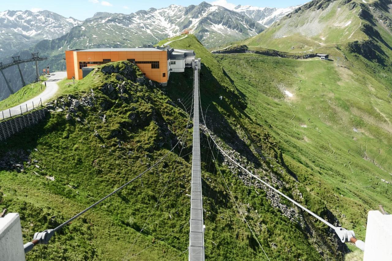Landhotel Untermuellnergut Дорфгаштайн Экстерьер фото